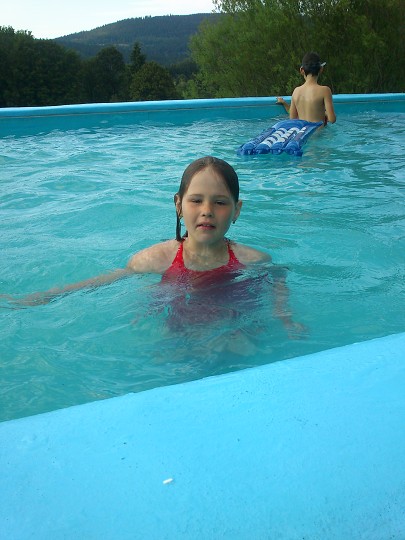 Bazén na šumavském Kačerově 