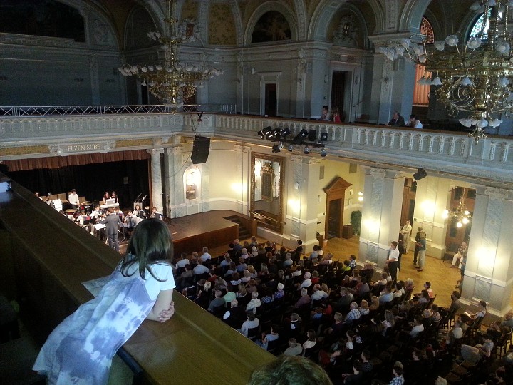 Koncert ZUŠ v Měšťanské besedě  